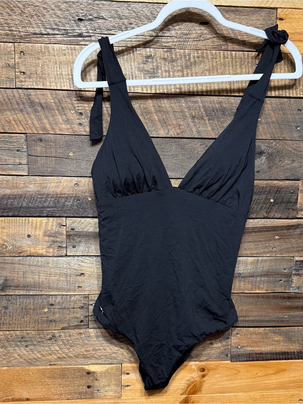 NEW Leonisa Black Ruched Padded Wide Straps One Piece VS Swimsuit Beach - Picture 1 of 5
